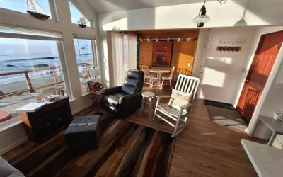 Oceanfront Cabin 10 Jacuzzi Breathtaking Views