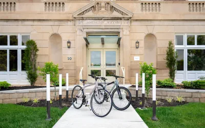 The Well House Hamilton, Tapestry Collection By Hilton