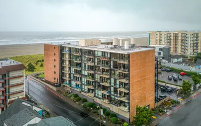 The Sand & Sea Condos - Oceanfront