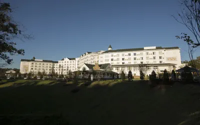 Dollywood's DreamMore Resort