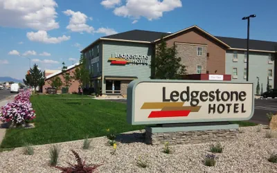 Ledgestone Suites Hotel Vernal