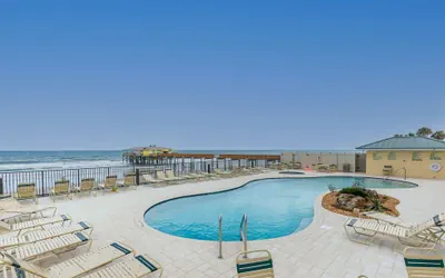 Breathtaking Views Heated Pool Beach Access