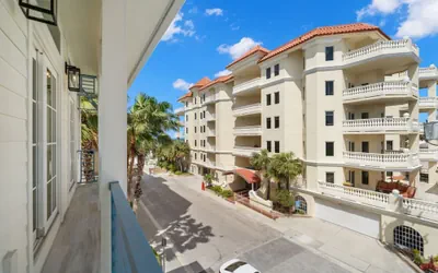 Akoya House at The Gemma