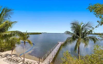 Ocean Front One Bedroom Residence