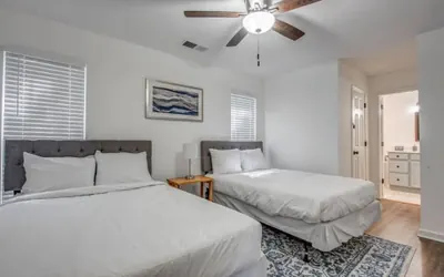 Mins to Dtwn High Point Duet