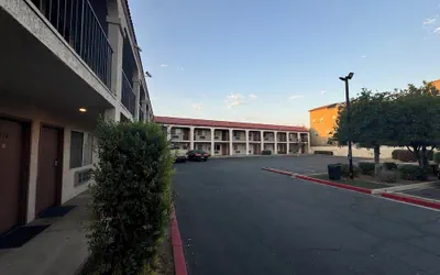 Casa Blanca Hotel - Azusa, Los Angeles