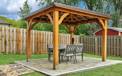 Stylish 4BR Haven Backyard and Fire Pit