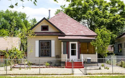 My Home Is Your Home 2 Bedroom Home