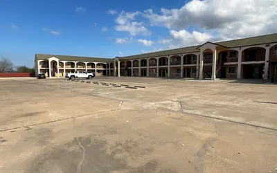 Executive inn & Suites