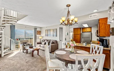 Sleeps 6 Mountain Views Shared Resort Amenities