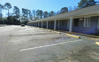 Crown Inn By Oyo Orangeburg Hwy 301