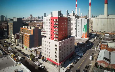 The Nedia, BW Signature Collection