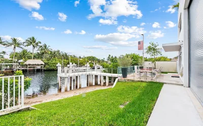 Unique Retreat - Unit B: Homey First-floor Haven