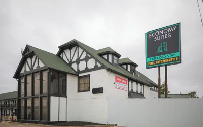 Economy Suites Extended Stay Tulsa