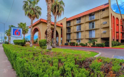 Studio 6 Phoenix, Az – Sky Harbor