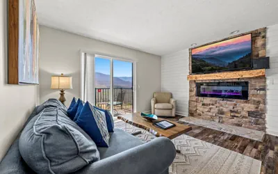 Sleeps 4-mountain Views-indoor Pool Sauna