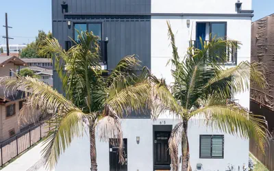 Forty First Place - Boutique Hostel