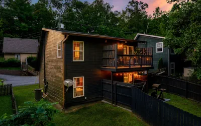 The Copper Bird Cabin