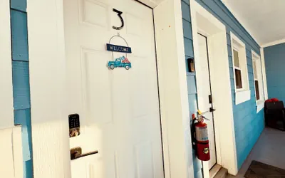 Surfside Siesta on the Strip