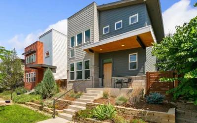 The Cycle Haus - Rooftop Deck With Hot Tub & Views