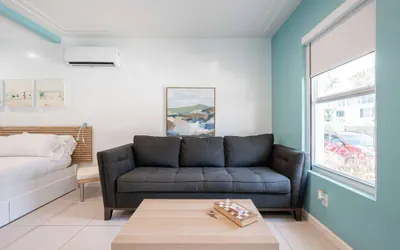 Casa Del Mar Deluxe Studio 2