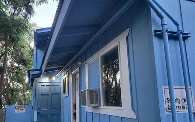 Yonegan Central Maui Getaways