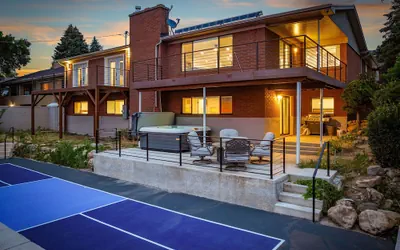 All-new Luxe Stay Views, Sauna & Hot Tub 7 Bedroom Villa