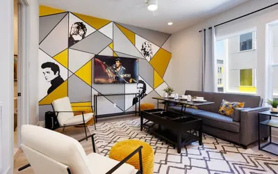 East Nash Oasis - 13 Beds - Going Fast