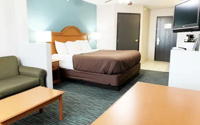 BridgePointe Inn & Suites by BPhotels, Lincoln I-80/27th St