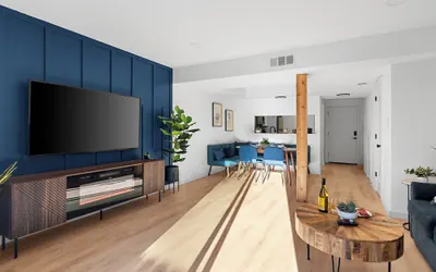 MCM Condo Near DT SoCo Pet Friendly