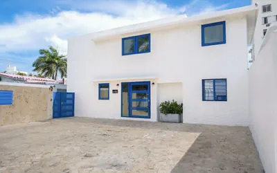 Ocean Park 3BD-3BA Pool Walktobeach -689
