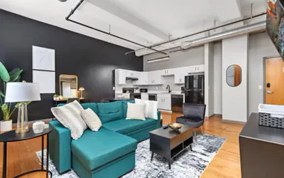 Cozy Bedroom Retreat in the Heart of Kansas City