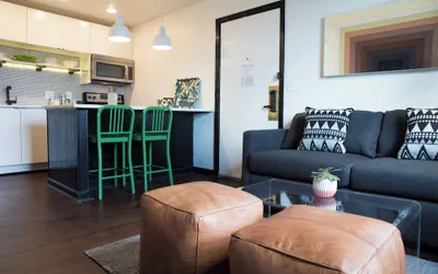 Sleeps 8 Stylish Sobro Suites, Walk to Dining, Drinks & More by Avantstay