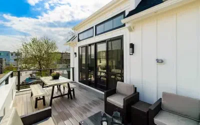 Jungle House Designer Residences – Downtown Columbus