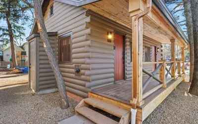 Timber Lodge Cabin 19