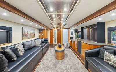 Lux Lounge 7744 Ranch Resort Austin - Cota