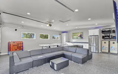 Full Remodel Steps to Lambeau Titletown Resch