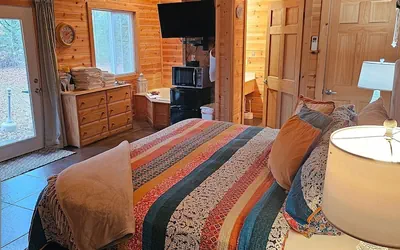 Honey Bear Haven Suite 4