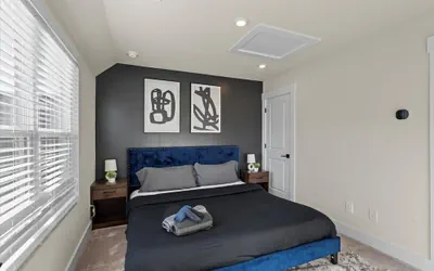 3BR King Townhouse Rooftop in Uptown CLT