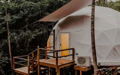 Slate Crossing Creekside Dome