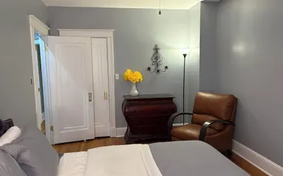 The Elegant Spring House Loft