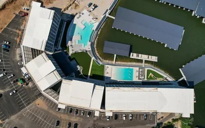 Family-fun Lakeside Luxury at Topsider in Osage w/ 2 Pools, Prime Views Pack N' Play & Games