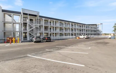 Brand New Complex, Central Location, Amazing Views