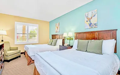 Suite Near Universal Studios w Pool & Hot Tub