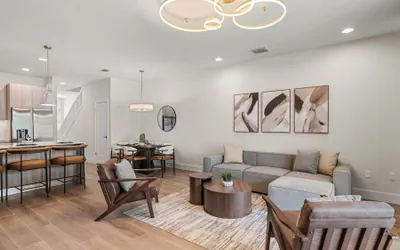 Upstay Pristine 3BR Home With Private Pool & BBQ