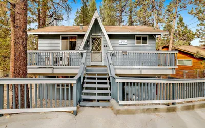 Sweet Cabin Home Gateway #2576