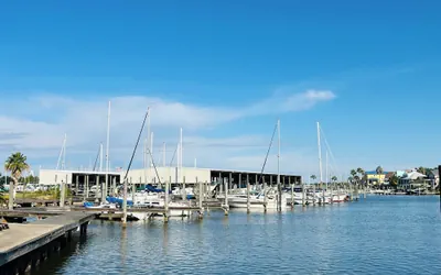 Marina Maison 2bdr Condo