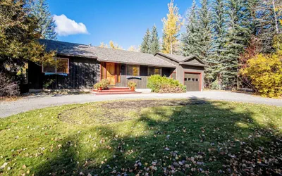 Bigwood Bliss - 3BD Riverfront Home