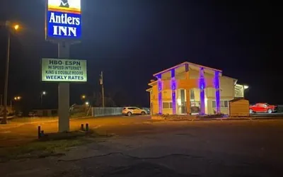Antler's Inn Motel