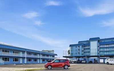 Windward Passage Resort